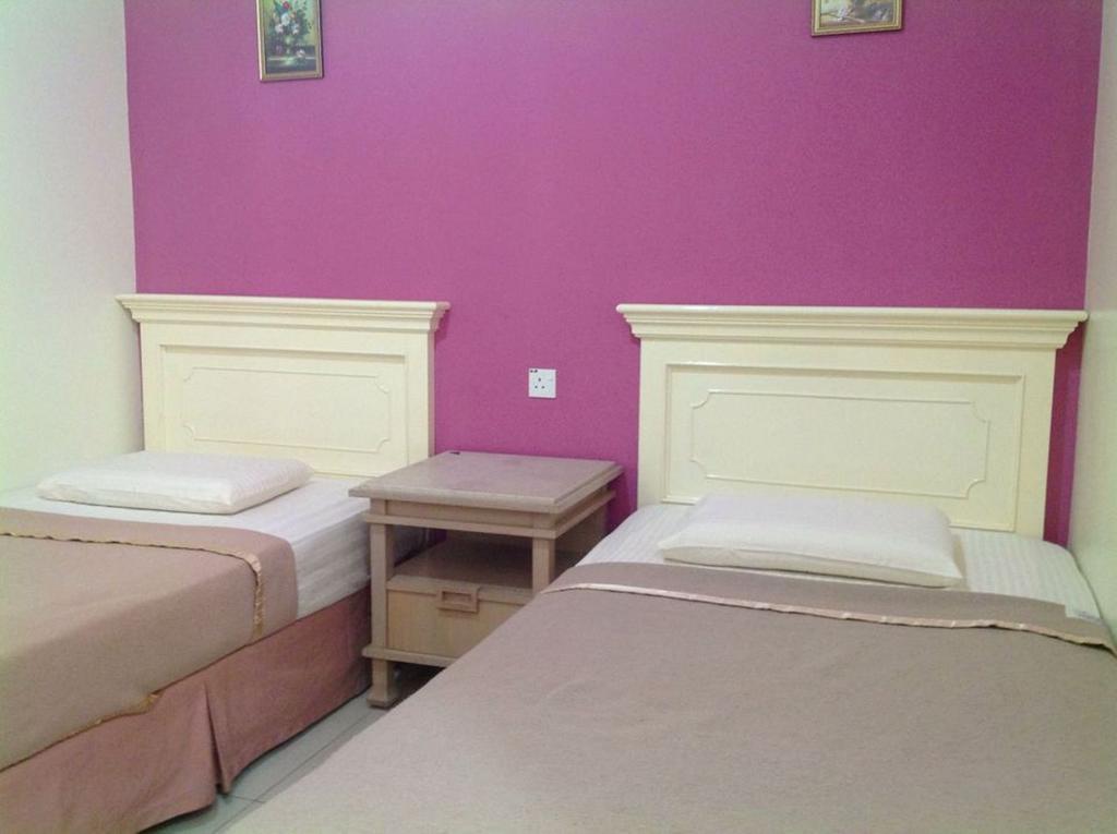 Hotel Morning Glory Kudat Habitación foto
